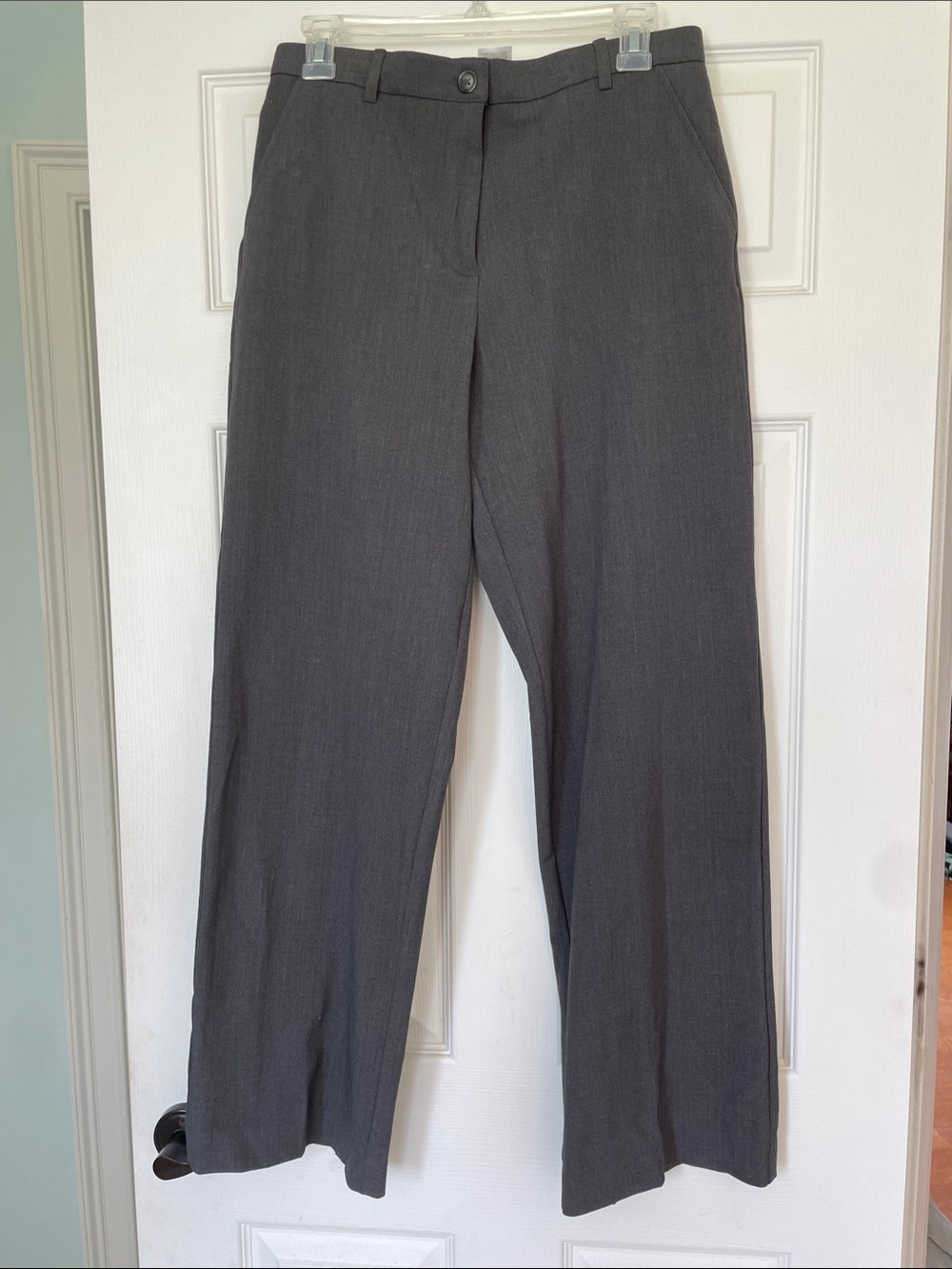 Laura Scott Gray Dress Pants - Straight Leg 8
